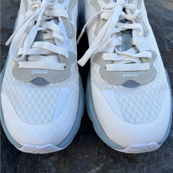 Sorel Sneakers - Picture 3 of 8